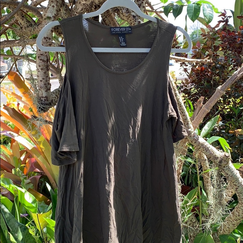 Buy 1 Get 1 Free Cold shoulder top